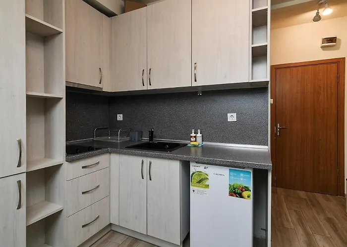 Budget In Center Unde Roof