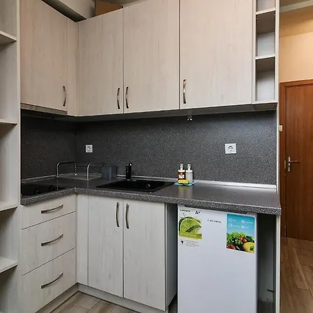 Budget In Center Unde Roof